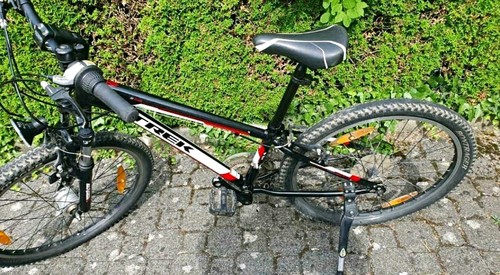 Trek 3700 mountainbike - trek,